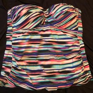Strapless bathing suit top